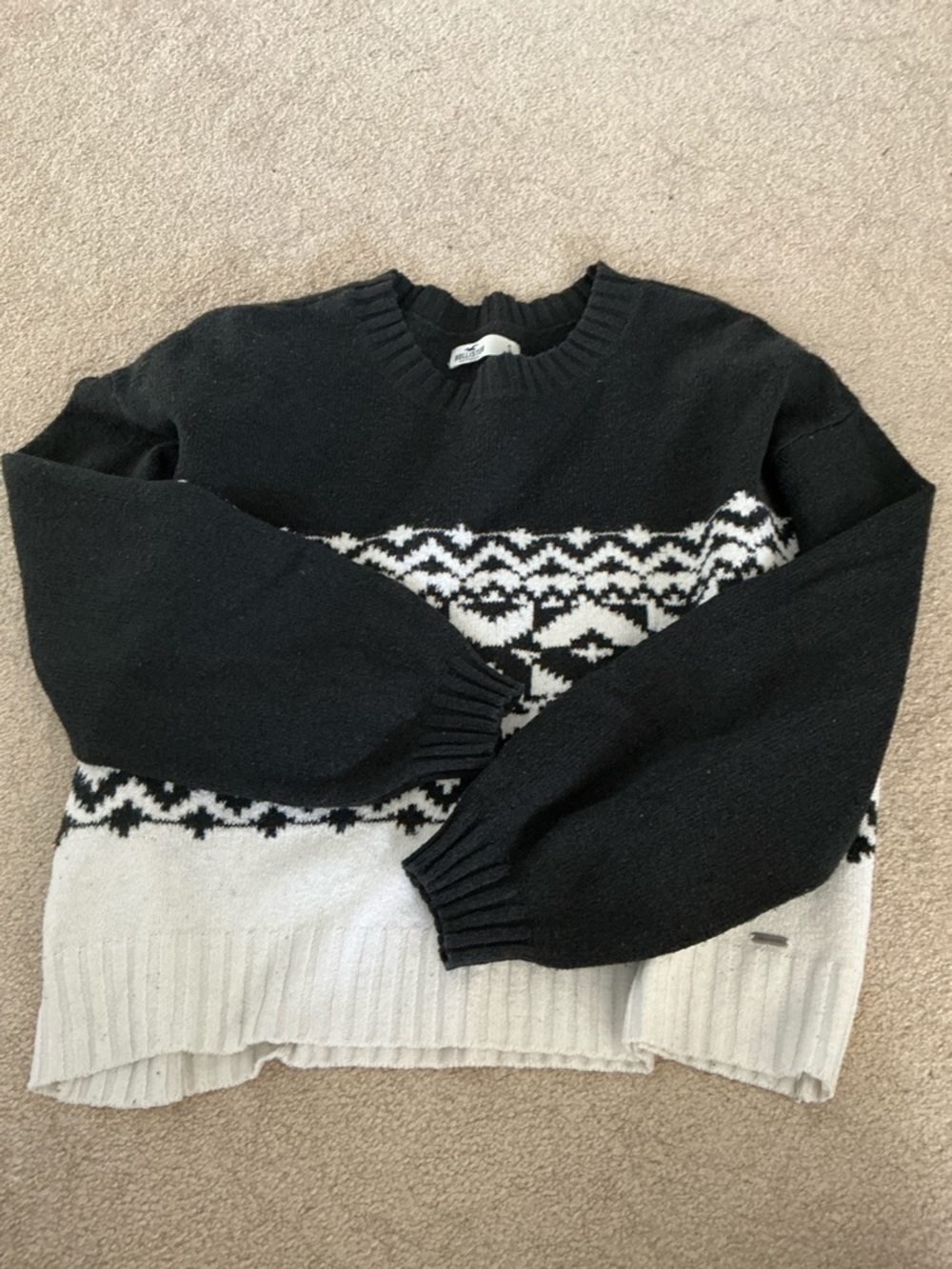 Hollister Balloon Sleeve Sweater